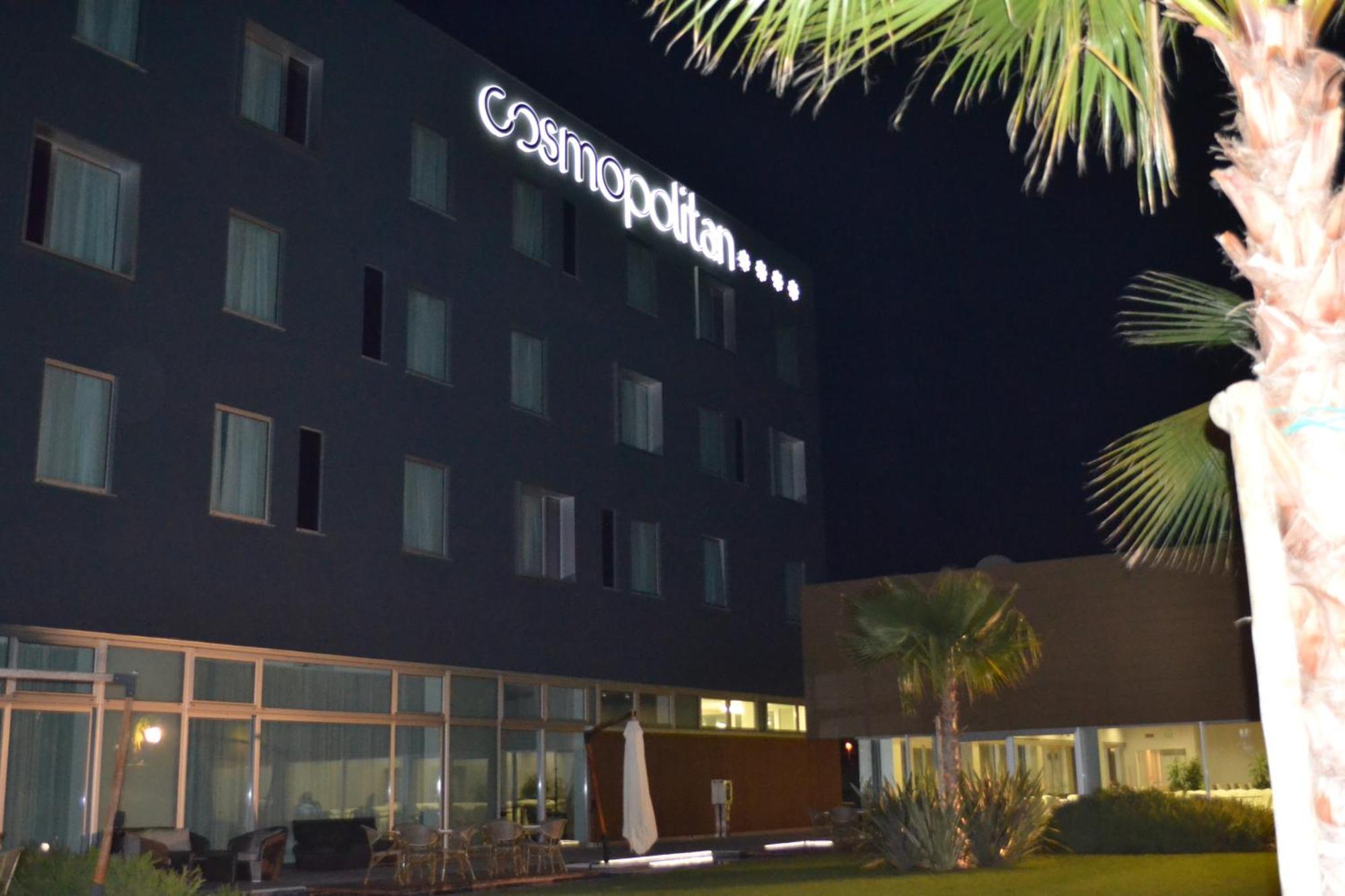 Cosmopolitan Hotel 시비타노바 마르셰 외부 사진